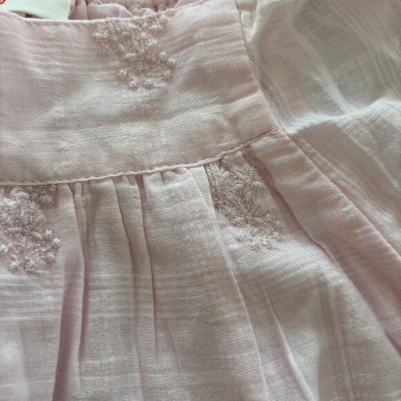 NWT Cat & Jack Flutter Sleeve Embroidered Top Pink Size 4/5 - Picture 2 of 4